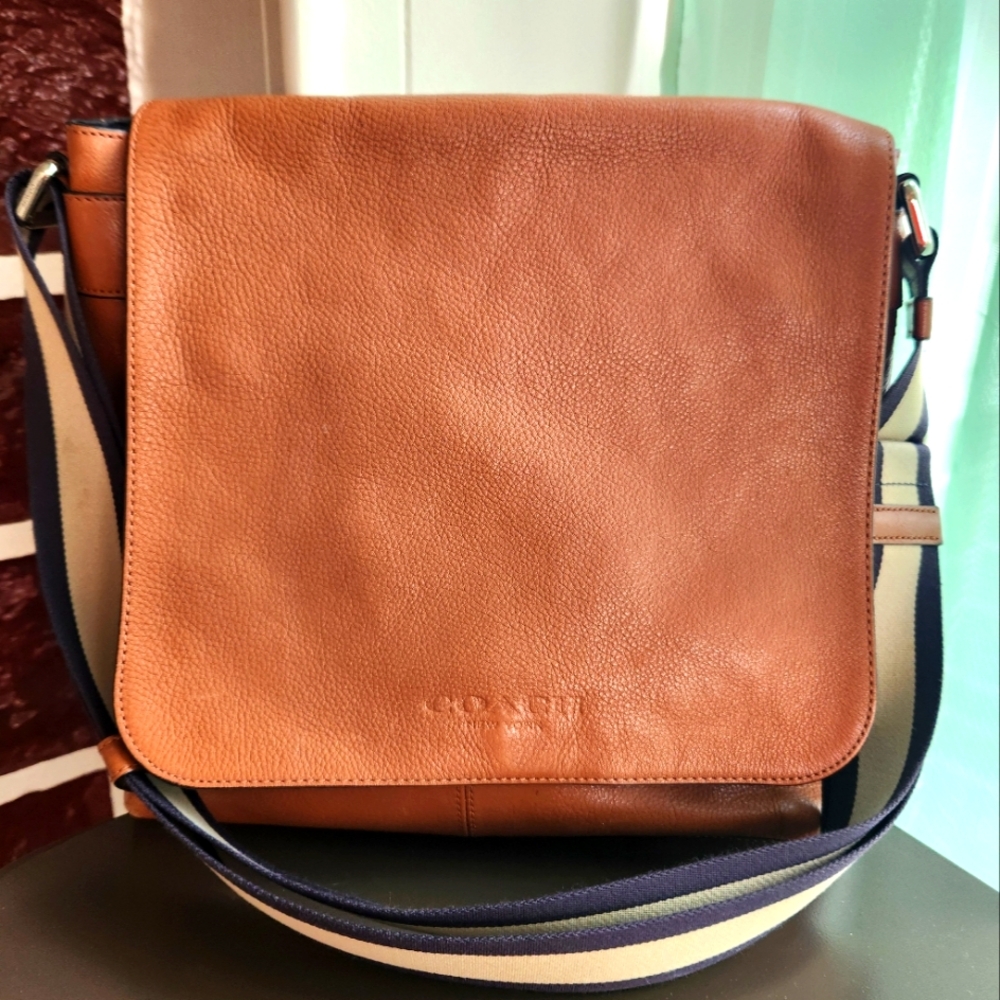 Coach crossbody bag